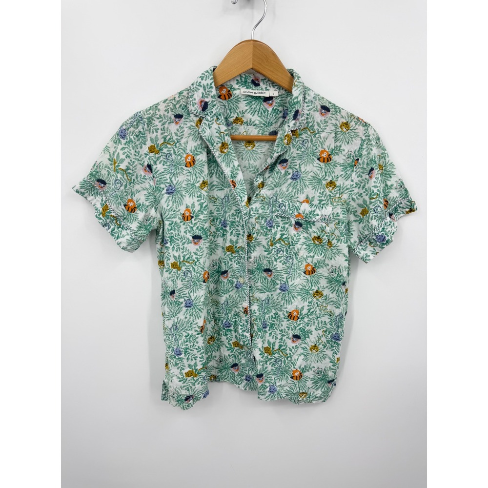 Roller Rabbit Jungle Print Button Down Top Women Size S Green Animal S/S